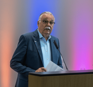 Dr. Helmut Schelling