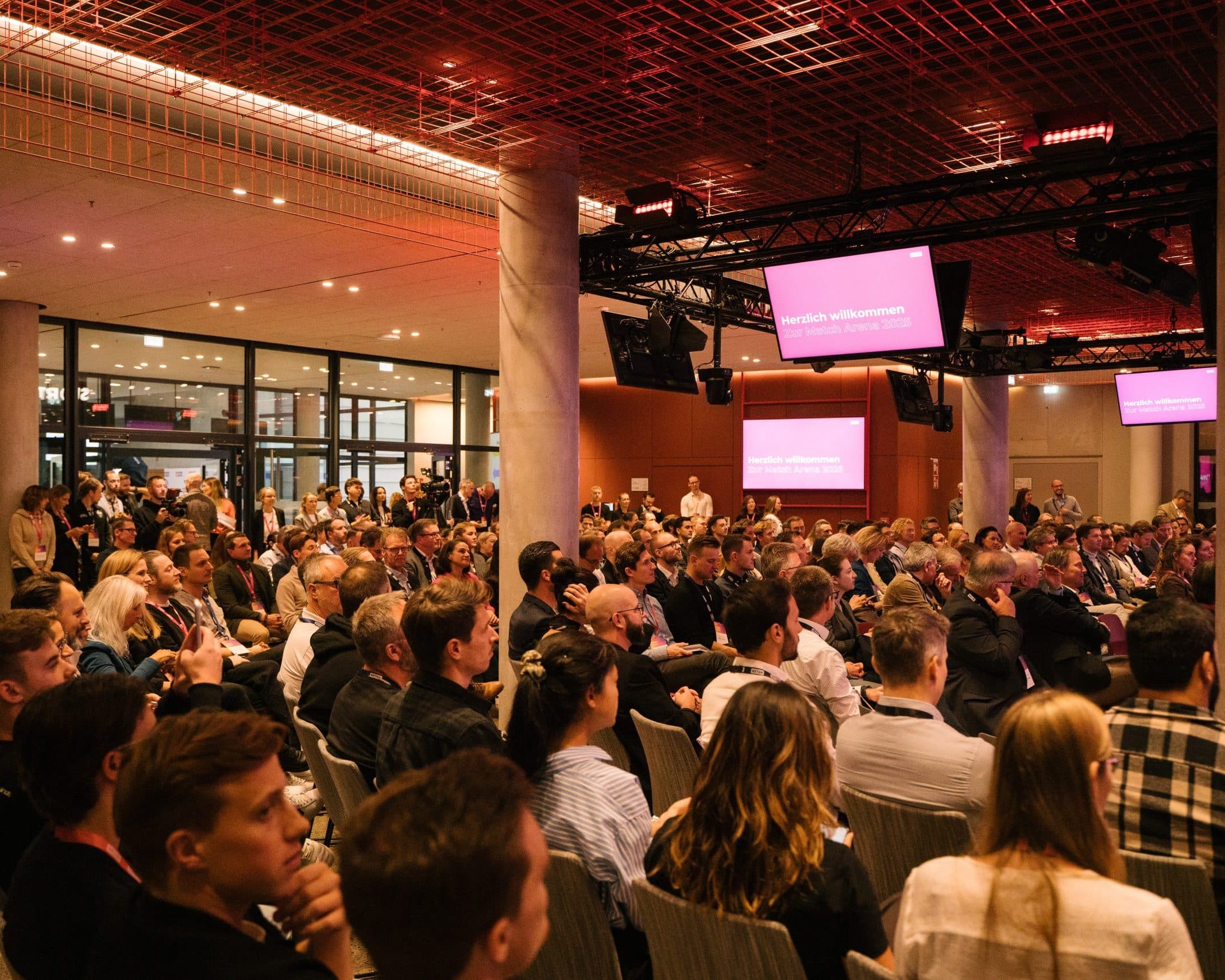 Gäste bei der Match Arena